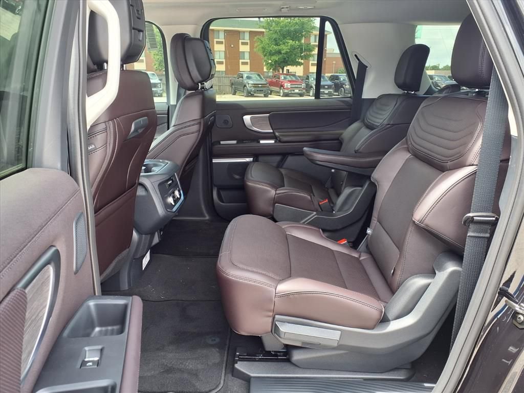 New 2026 Ford Expedition Max Platinum w/ Platinum Ultimate Package AWD/4WD image 21