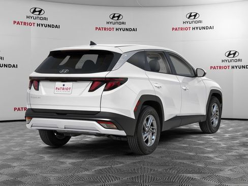 New 2026 Hyundai Tucson SE AWD/4WD image 2