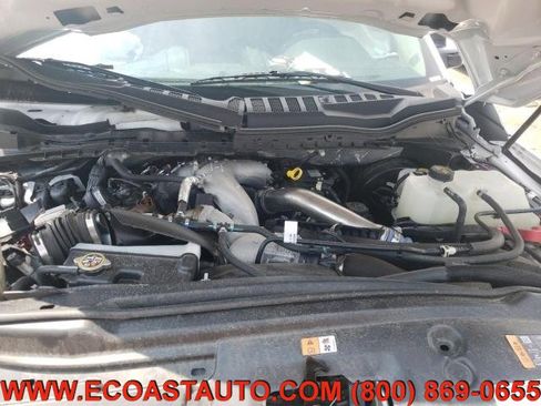 Used 2022 Ford F250 XL w/ Power Equipment Group image 5