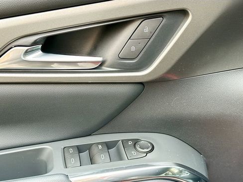 New 2026 Chevrolet Traverse LT w/ Midnight/Sport Edition image 19