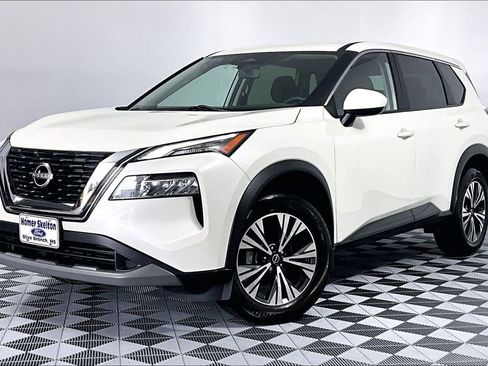 Used 2023 Nissan Rogue SV AWD/4WD image 2