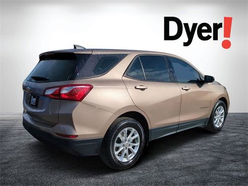 Used 2019 Chevrolet Equinox LS w/ LPO, Cargo Package image 3