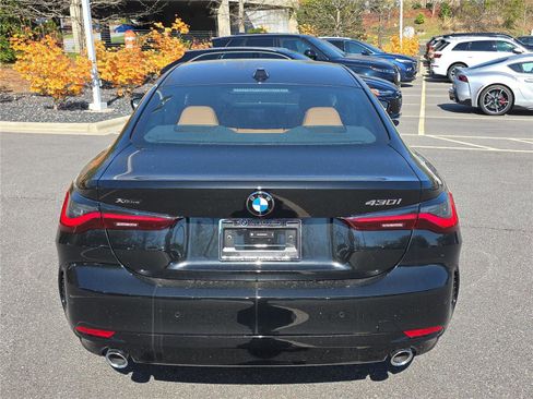 New 2026 BMW 430i xDrive Coupe w/ Premium Package AWD/4WD image 4