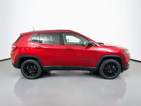 New 2026 Jeep Compass Latitude AWD/4WD image 8