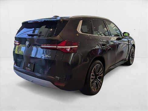 Used 2025 BMW X3 xDrive30i w/ Convenience Package image 2