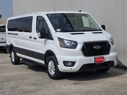 Used 2024 Ford Transit 350 XLT image 6