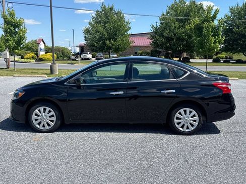 Used 2019 Nissan Sentra S FWD image 5