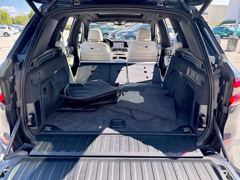 Used 2021 BMW X5 M50i w/ Executive Package image 29
