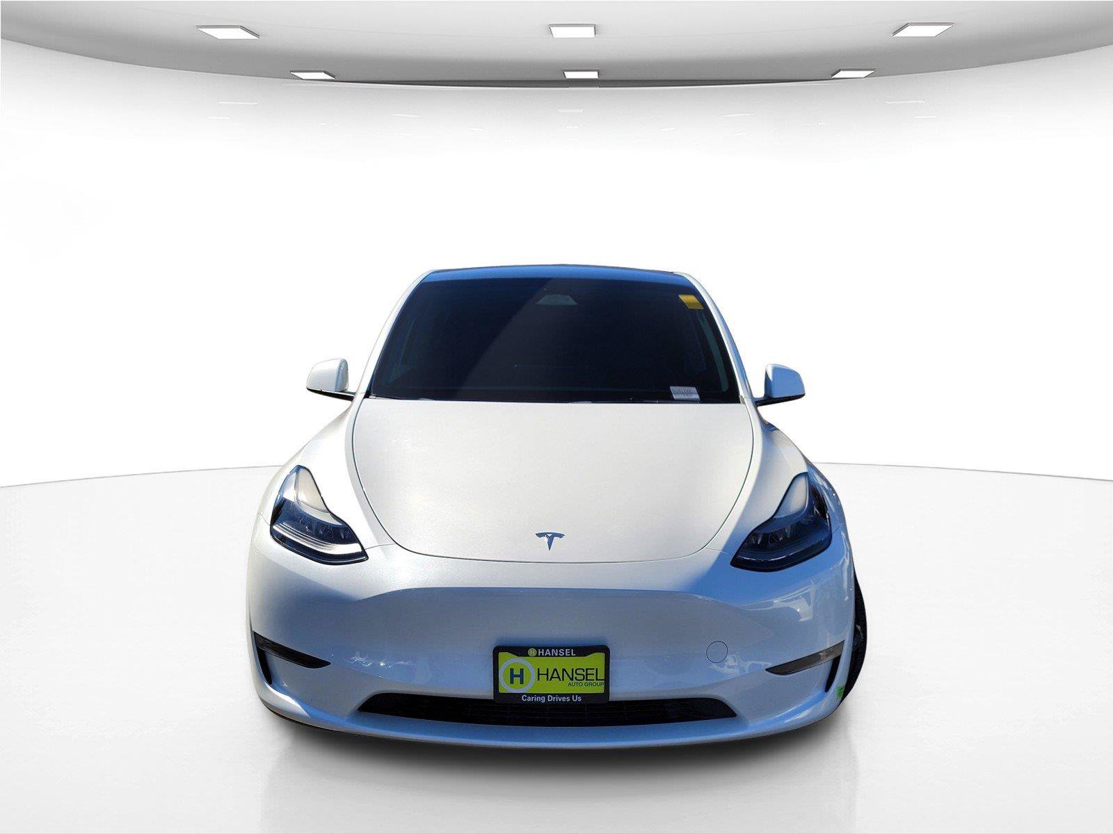 Used 2023 Tesla Model Y AWD image 4