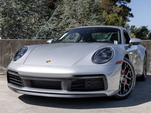 Certified 2022 Porsche 911 Carrera S RWD image 7