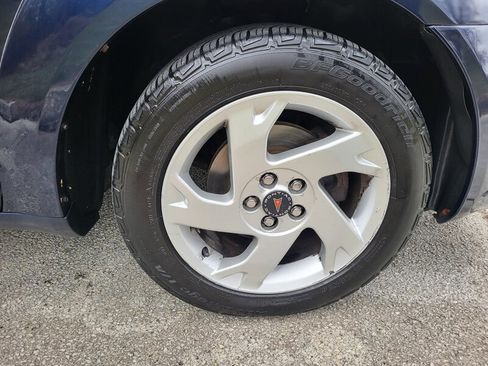 Used 2004 Pontiac Vibe w/ Moon And Tunes Value Package image 33