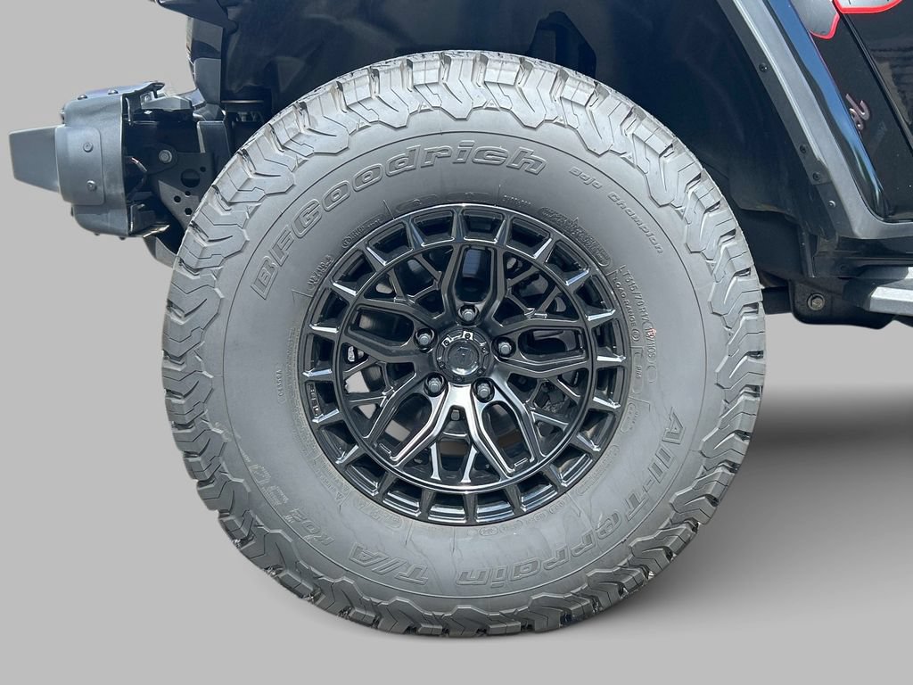 Certified 2025 Jeep Wrangler Unlimited Rubicon AWD/4WD image 9
