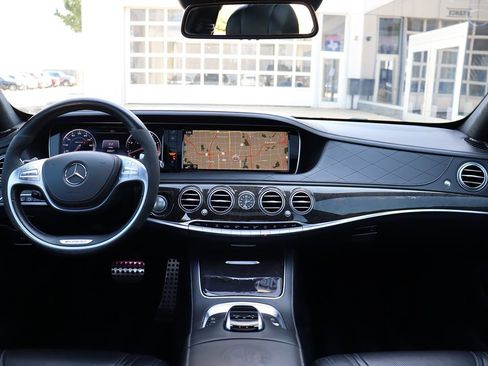 Used 2015 Mercedes-Benz S 63 AMG 4MATIC Sedan w/ Driver Assistance Package image 17