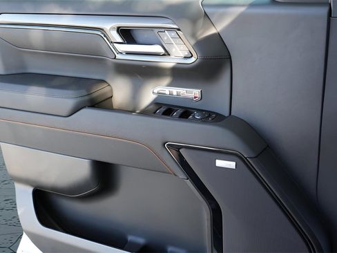 New 2026 GMC Sierra 1500 AT4 w/ AT4 Premium Package image 21