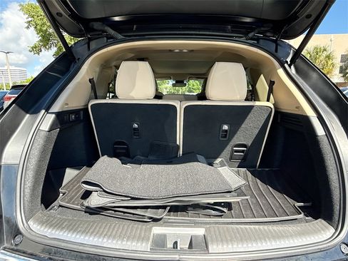 Used 2022 Acura MDX SH-AWD w/ Advance Package image 29