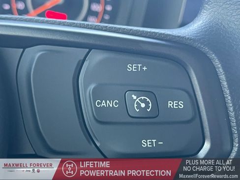 Used 2025 Jeep Wrangler Sport image 10