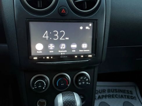 Used 2013 Nissan Rogue S image 40