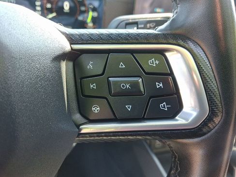 Used 2024 Ford Mustang Convertible image 20