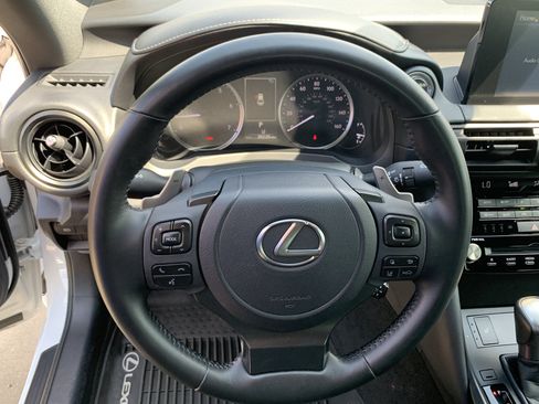Used 2024 Lexus IS 350 F Sport RWD image 18