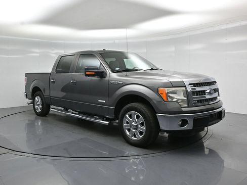 Used 2013 Ford F150 XLT w/ Luxury Equipment Group RWD image 49