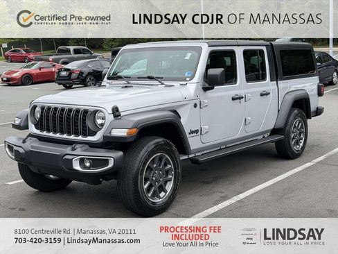 Certified 2024 Jeep Gladiator Sport AWD/4WD image 5