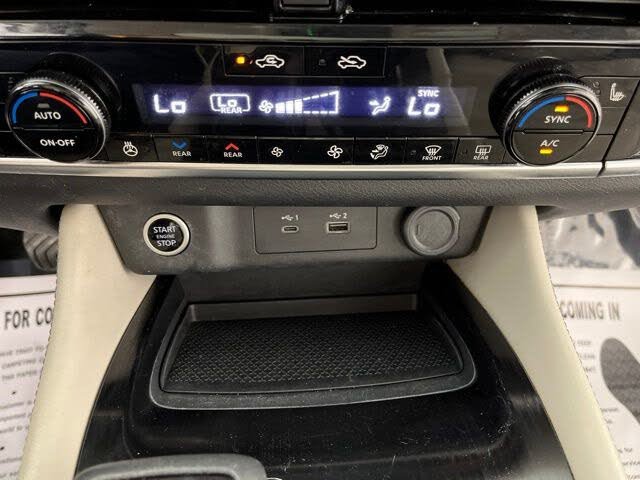 Used 2023 Nissan Rogue SL w/ SL Premium Package FWD image 29