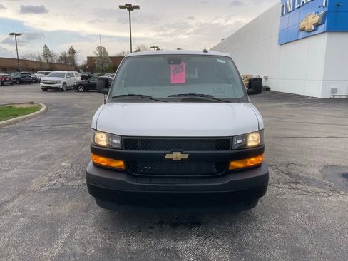 New 2025 Chevrolet Express 3500 LS RWD image 2
