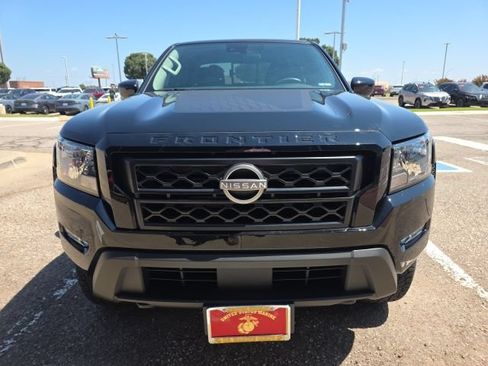Certified 2024 Nissan Frontier SV w/ Hardbody Edition AWD/4WD image 2