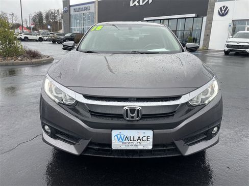 Used 2018 Honda Civic EX-L image 2