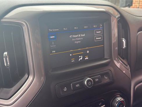 Used 2020 Chevrolet Silverado 1500 Custom Trail Boss w/ Custom Convenience Package AWD/4WD image 30