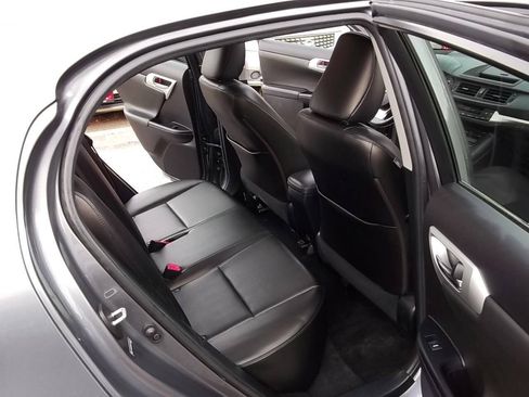 Used 2012 Lexus CT 200h Premium FWD image 11