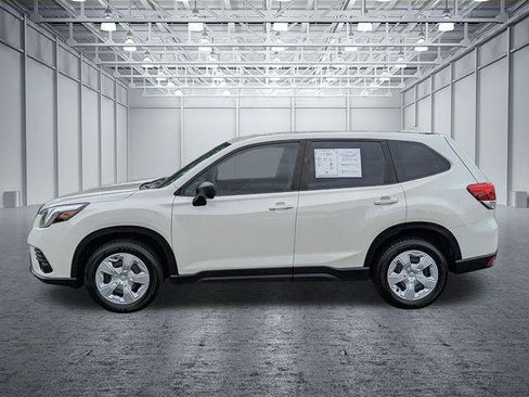 Used 2022 Subaru Forester Limited AWD/4WD image 2