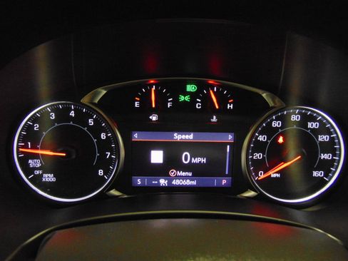 Used 2022 GMC Terrain AT4 w/ Infotainment Package II AWD/4WD image 19