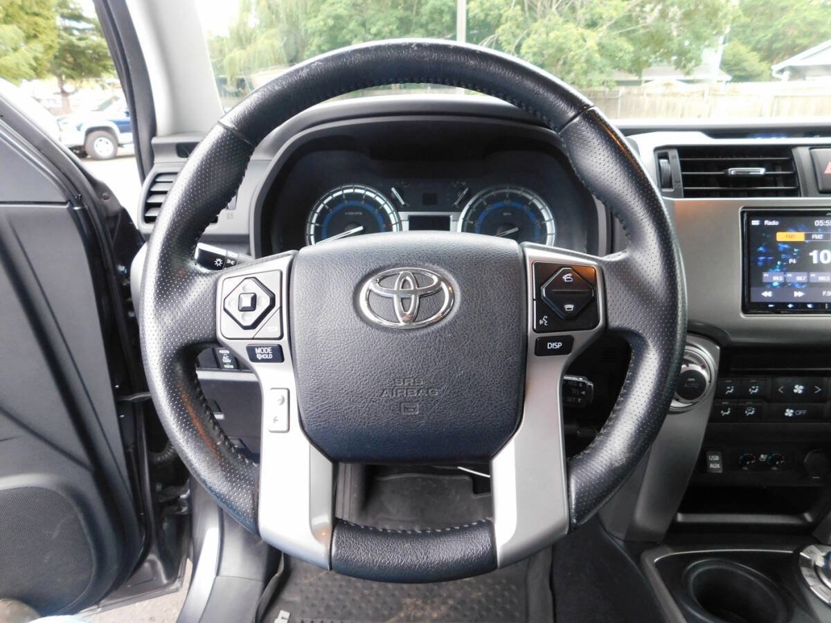 Used 2017 Toyota 4Runner Limited AWD/4WD image 10