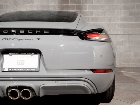 Used 2025 Porsche 718 Cayman S RWD image 32