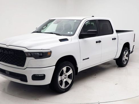 Used 2025 RAM 1500 Tradesman AWD/4WD image 2