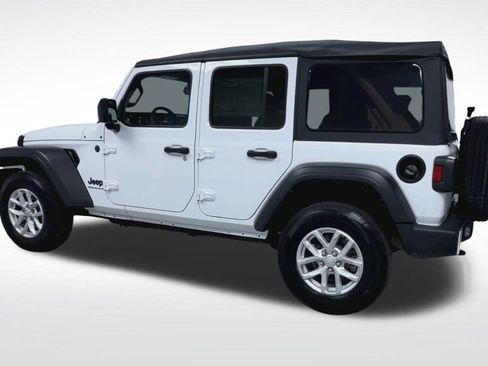 Used 2023 Jeep Wrangler Unlimited Sport AWD/4WD image 21