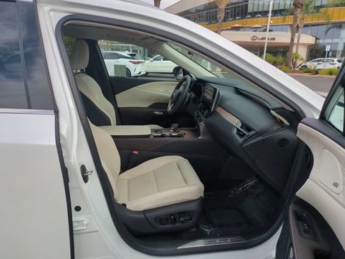Used 2026 Lexus RX 350 FWD image 28