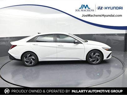 New 2025 Hyundai Elantra SEL