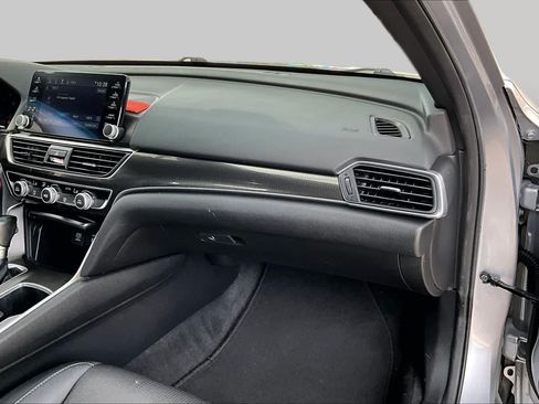 Used 2021 Honda Accord Sport image 19
