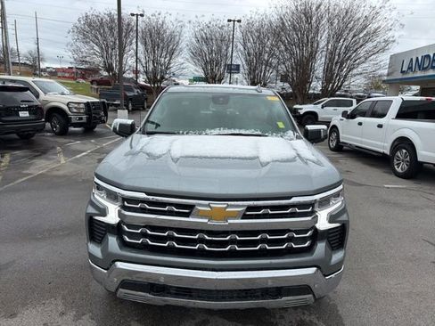 Used 2025 Chevrolet Silverado 1500 LTZ w/ Z71 Off-Road Package image 9