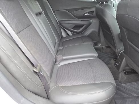 Used 2022 Buick Encore Preferred w/ Safety Package AWD/4WD image 24