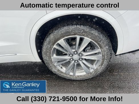 Used 2022 Cadillac XT6 Premium Luxury image 23