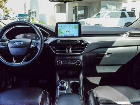 Used 2020 Ford Escape SEL image 13
