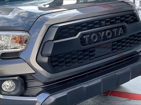 Certified 2023 Toyota Tacoma SR image 28