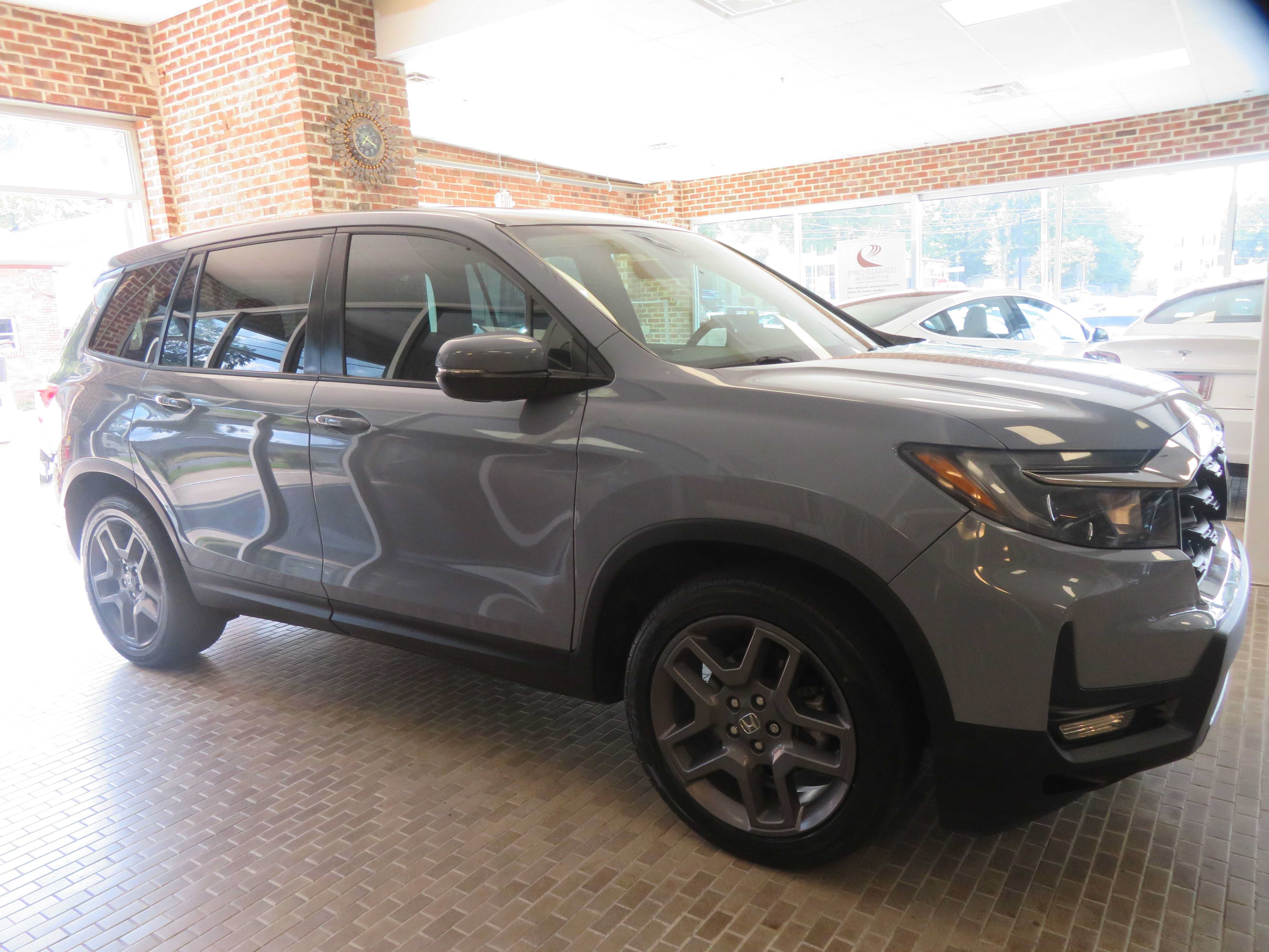 Used 2022 Honda Passport EX-L image 65