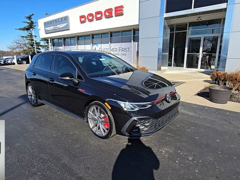 Used 2022 Volkswagen GTI S image 1