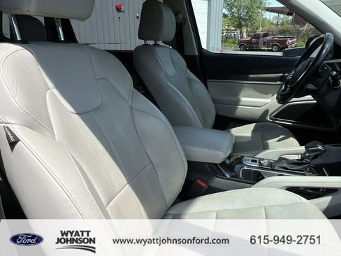 Used 2022 Kia Telluride EX FWD image 27