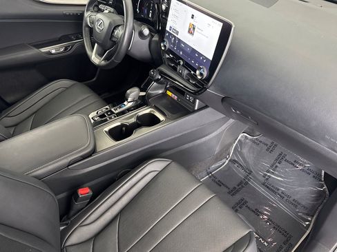 Used 2024 Lexus NX 450h+ F Sport w/ Vision Package AWD/4WD image 15