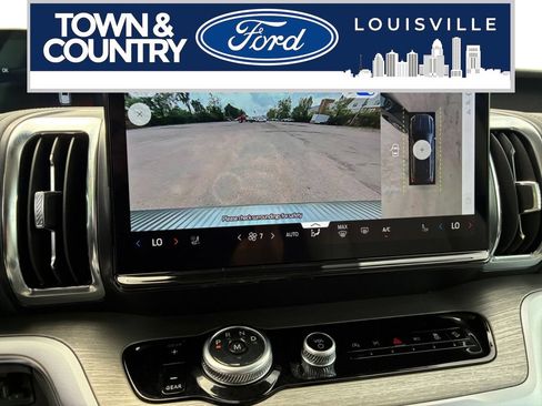 Used 2025 Ford Expedition Max Platinum w/ Driver's Package AWD/4WD image 18